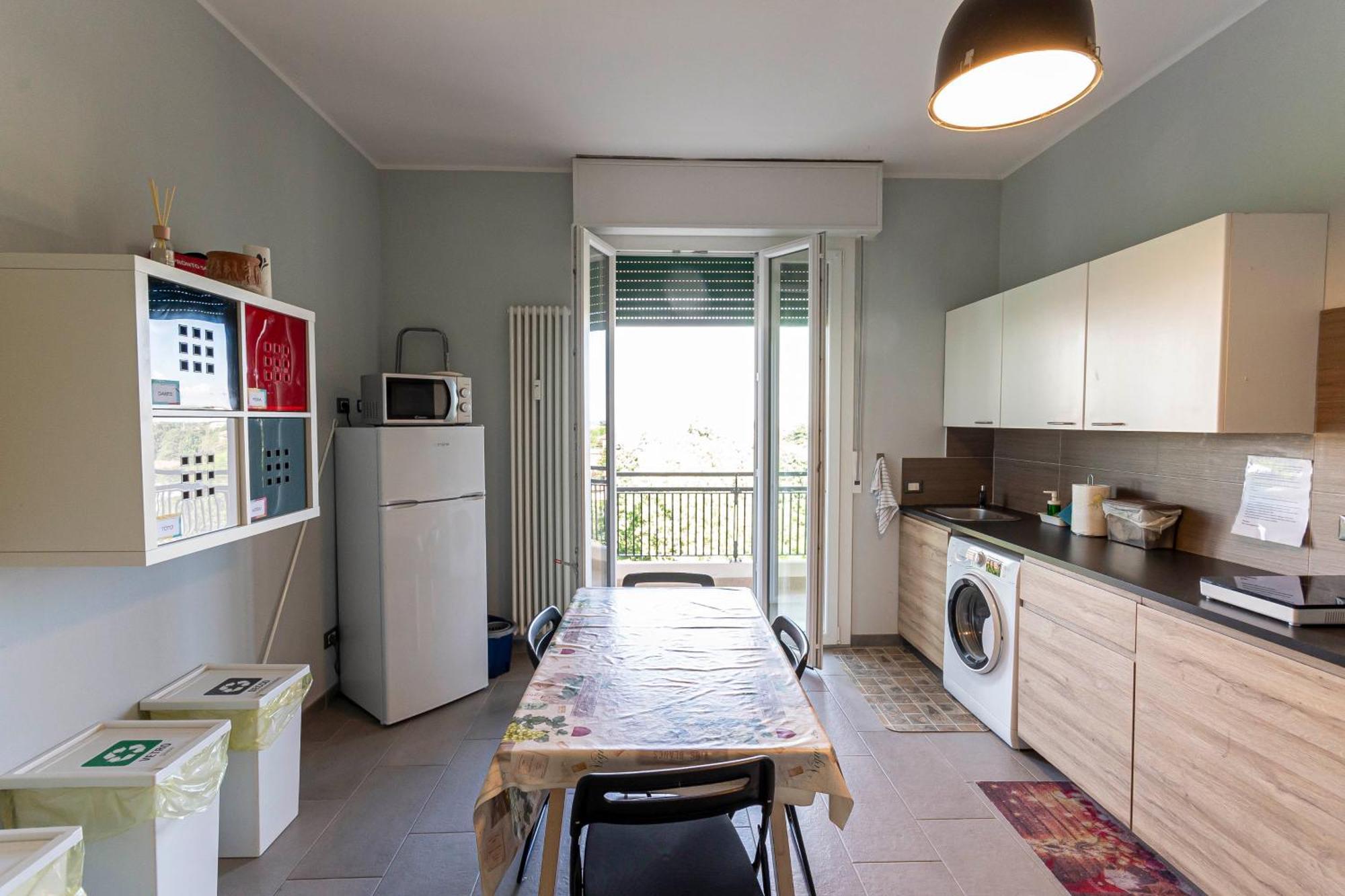 Fare Bnb - Room Del Parco Reggio Emilia Exterior photo