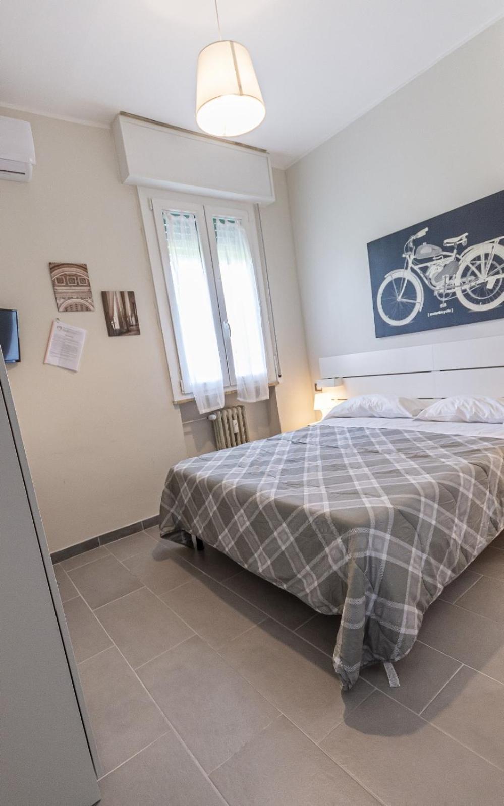 Fare Bnb - Room Del Parco Reggio Emilia Exterior photo