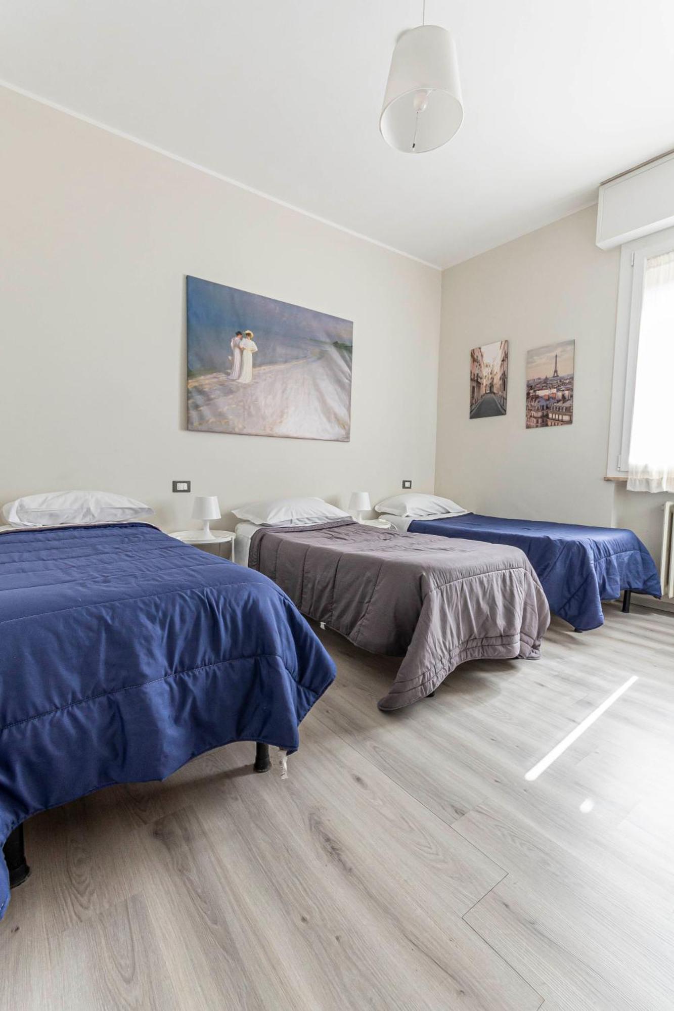 Fare Bnb - Room Del Parco Reggio Emilia Exterior photo
